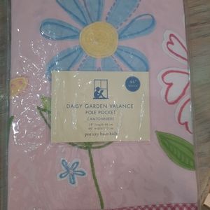 POTTERY BARN KIDS Valance Daisy Garden Curtain